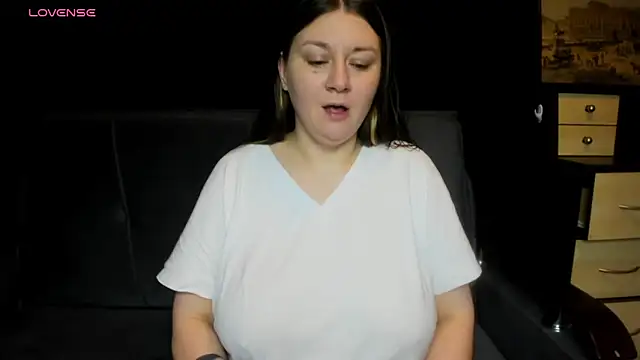 AlisaBacker online show from May 23, 2026, 5:56 pm