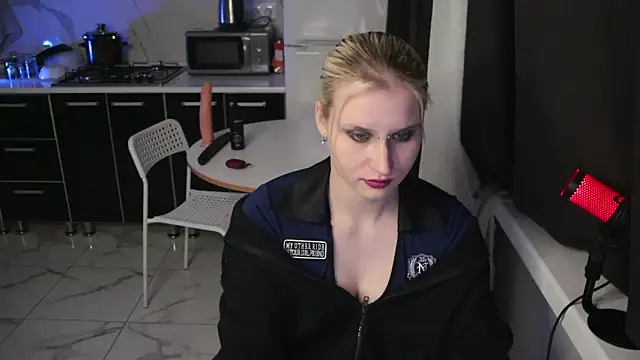 Snapshot of MertyXX chatting on February 22, 2026, 10:11 pm MertyXX online show from February 22, 2026, 10:11 pm