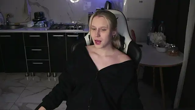 MertyXX online show from March 7, 2026, 10:15 pm