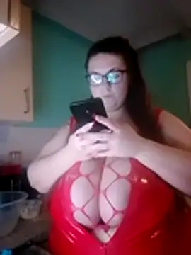 CummingStars98 online show from February 18, 2026, 8:05 pm