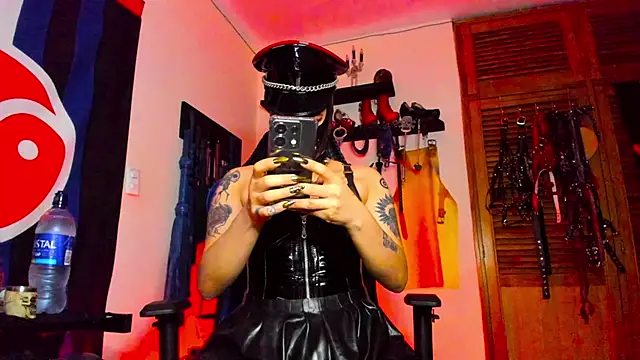 DominatrixBlue online show from January 10, 2025, 2:13 pm
