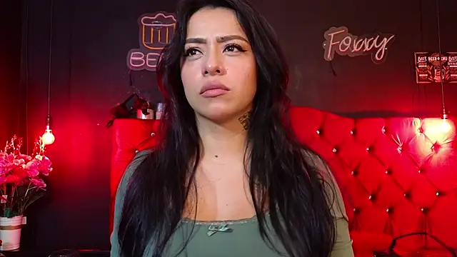 Snapshot of foxxy_nasty chatting on November 13, 2025, 4:33 pm foxxy nasty online show from November 13, 2025, 4:33 pm