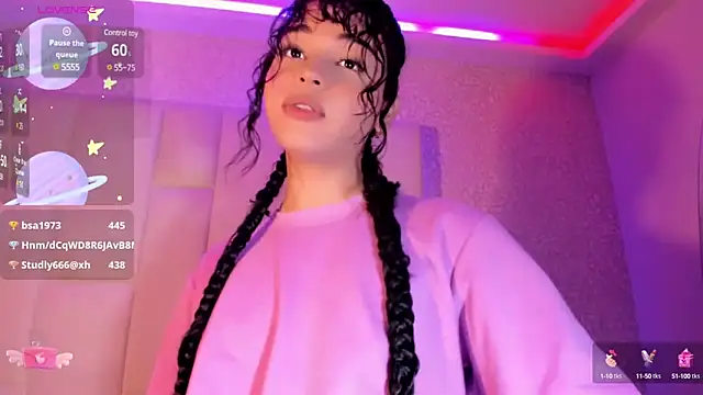 Summer walkerr online show from February 9, 2025, 6:47 pm