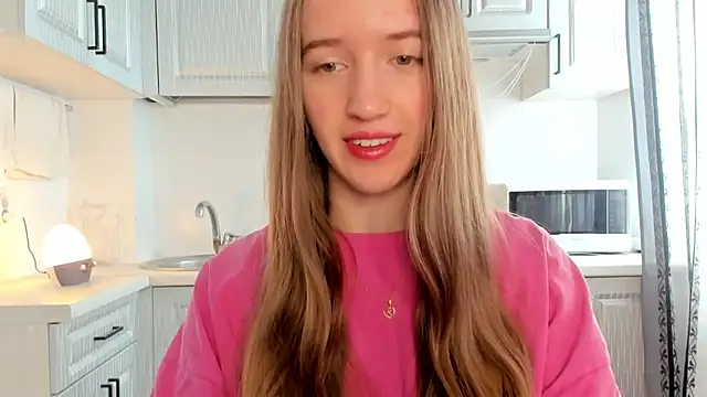 Snapshot of leslie_my_lovee chatting on April 14, 2026, 10:42 am leslie my lovee online show from April 14, 2026, 10:42 am