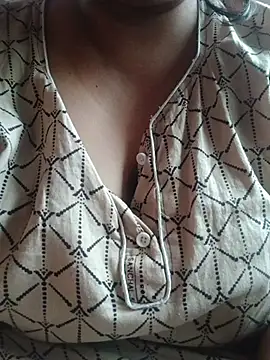 Ivy-09 online show from February 17, 2026, 5:16 am