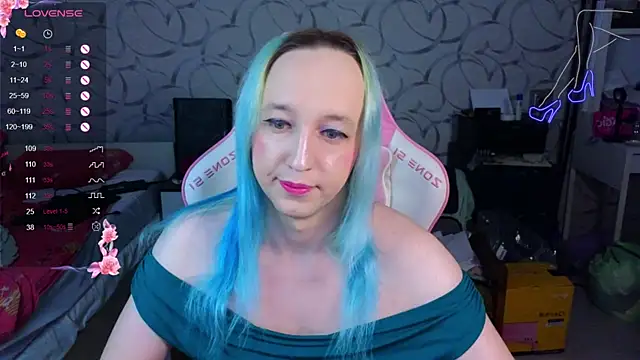 Snapshot of TheTrixy chatting on November 21, 2025, 7:51 am TheTrixy online show from November 21, 2025, 7:51 am