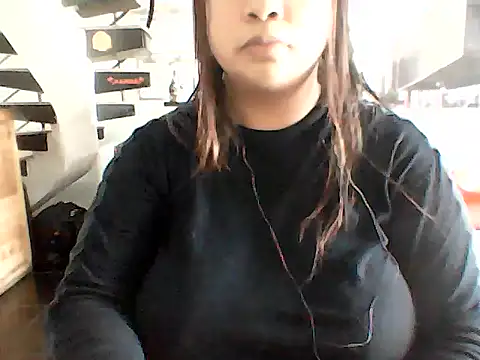 Snapshot of ArisaGonzalez chatting on December 14, 2024, 12:11 pm ArisaGonzalez online show from December 14, 2024, 12:11 pm