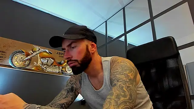 AronGrant online show from March 14, 2026, 9:59 am