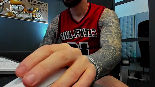 AronGrant online show from February 14, 2026, 9:42 am