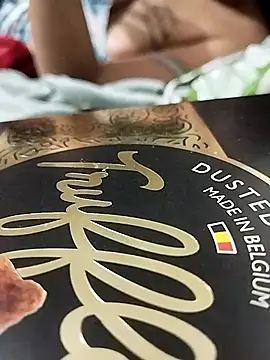 Snapshot of chalaHot chatting on December 8, 2024, 12:57 am chalaHot online show from December 8, 2024, 12:57 am