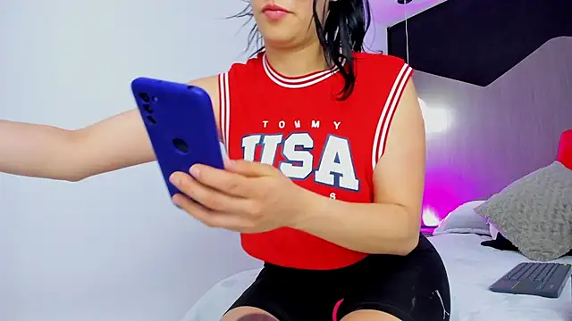 kate evans1 online show from October 23, 2025, 7:18 am