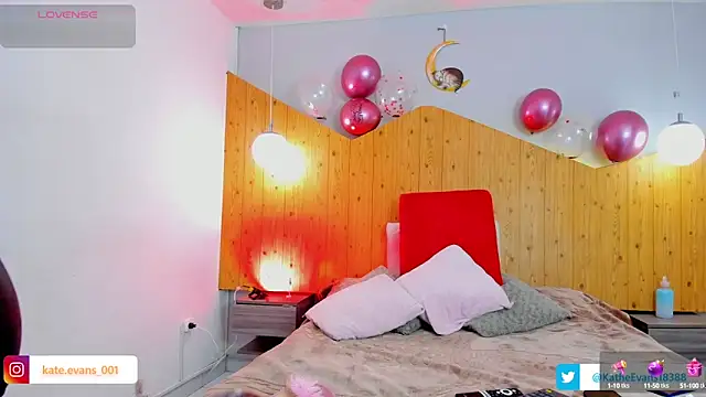 kate evans1 online show from September 17, 2025, 6:15 am