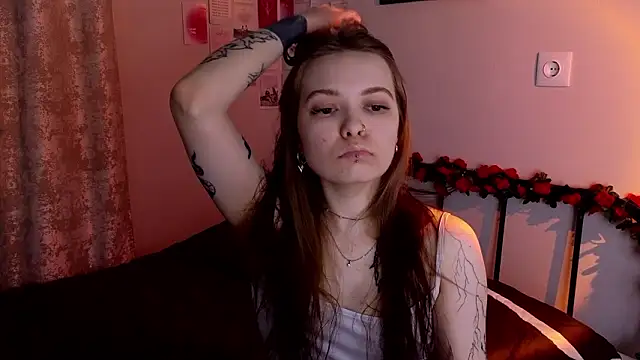 doll lol  online show from March 29, 2026, 5:25 pm