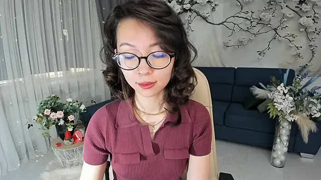AgnieszkaBanana online show from May 15, 2026, 4:10 am