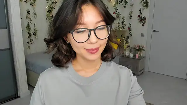 AgnieszkaBanana online show from October 8, 2025, 10:06 am