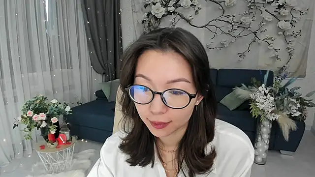 AgnieszkaBanana online show from May 12, 2026, 1:13 am
