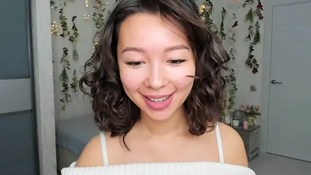 AgnieszkaBanana online show from October 4, 2025, 4:03 am