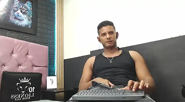 Chris Dick23 online show from March 1, 2025, 4:47 am