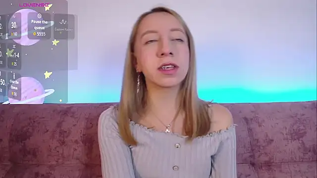 Miiaa doll online show from October 16, 2025, 1:25 am