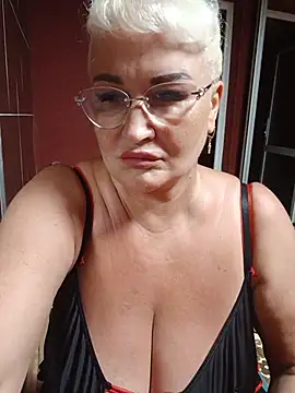 Jemma Cori online show from July 1, 2026, 8:09 pm