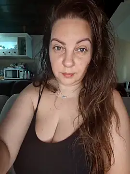 Snapshot of KlaraHope chatting on February 25, 2025, 6:47 am KlaraHope online show from February 25, 2025, 6:47 am