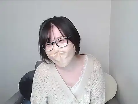 Snapshot of _NOA-chan_ chatting on September 27, 2025, 3:07 pm  NOA-chan  online show from September 27, 2025, 3:07 pm