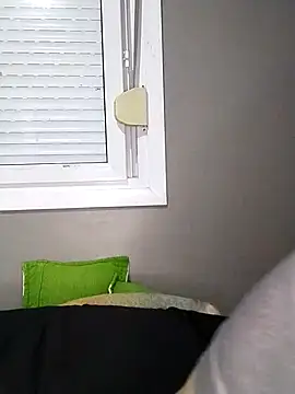 Su Duarte 1 online show from November 16, 2025, 9:30 pm