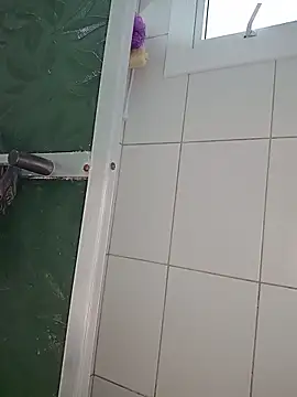 Snapshot of Su_Duarte_1 chatting on February 13, 2026, 8:53 pm Su Duarte 1 online show from February 13, 2026, 8:53 pm