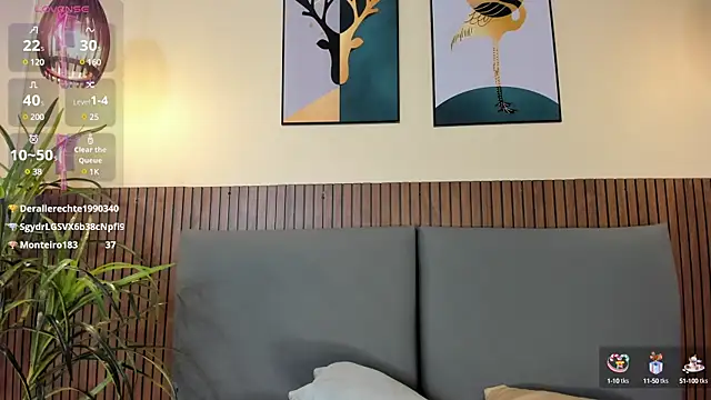 NicolleeEvanss online show from March 8, 2025, 3:45 pm