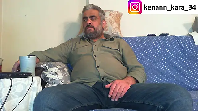 Snapshot of kenan_kara_85 chatting on October 7, 2025, 12:11 am kenan kara 85 online show from October 7, 2025, 12:11 am