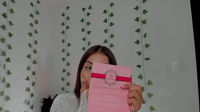 Snapshot of Miaa_Garcia chatting on February 28, 2026, 10:09 pm Miaa Garcia online show from February 28, 2026, 10:09 pm