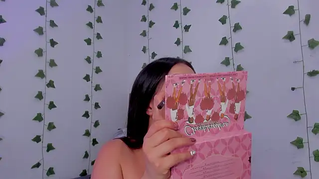Snapshot of Miaa_Garcia chatting on May 28, 2026, 10:26 pm Miaa Garcia online show from May 28, 2026, 10:26 pm
