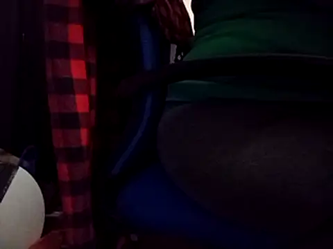 Snapshot of missthickness35_Pika chatting on January 30, 2025, 10:08 am missthickness35 Pika online show from January 30, 2025, 10:08 am