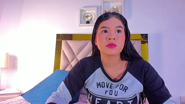 nicole grace0 online show from November 8, 2025, 12:09 pm