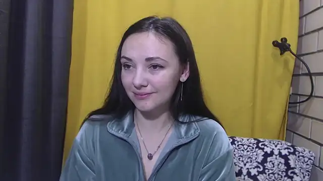 Snapshot of StacyMind chatting on December 3, 2025, 9:36 pm StacyMind online show from December 3, 2025, 9:36 pm