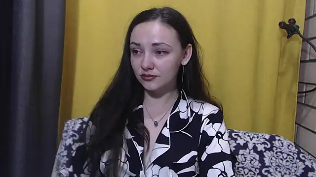 Snapshot of StacyMind chatting on December 4, 2025, 8:41 pm StacyMind online show from December 4, 2025, 8:41 pm