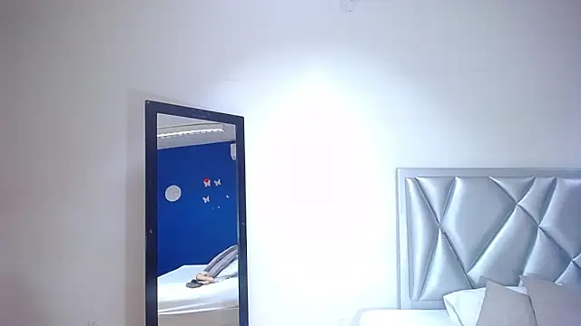 Snapshot of exotic_karmella chatting on February 24, 2025, 8:25 pm exotic karmella online show from February 24, 2025, 8:25 pm