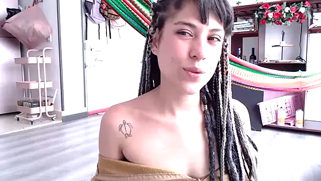 Hellen dumont online show from November 16, 2025, 6:34 pm