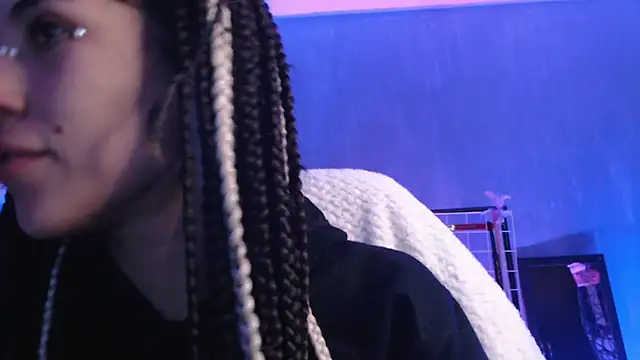 Hellen dumont online show from March 10, 2025, 2:17 am