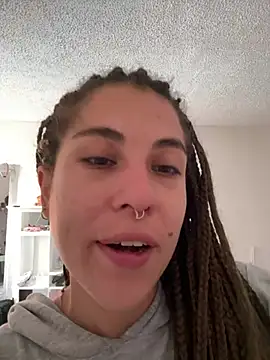Hellen dumont online show from May 8, 2026, 4:22 pm