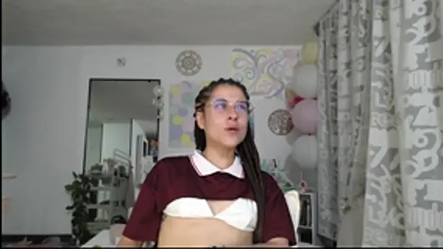 Hellen dumont online show from May 8, 2026, 12:25 am