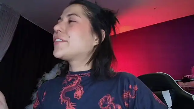 Hellen dumont online show from September 14, 2025, 2:23 am