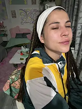 Hellen dumont online show from May 19, 2026, 2:18 am