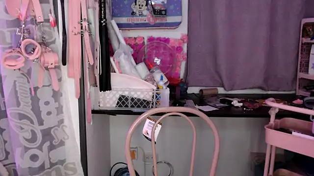 Hellen dumont online show from April 10, 2026, 12:28 am