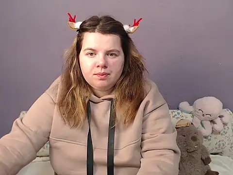 Snapshot of so_shy chatting on December 15, 2025, 7:14 am so shy online show from December 15, 2025, 7:14 am