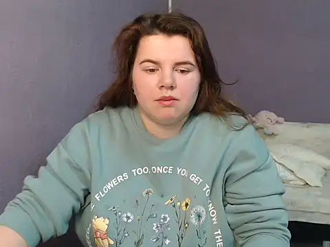 so shy online show from October 17, 2025, 7:00 am