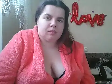 Snapshot of so_shy chatting on March 9, 2025, 2:32 pm so shy online show from March 9, 2025, 2:32 pm