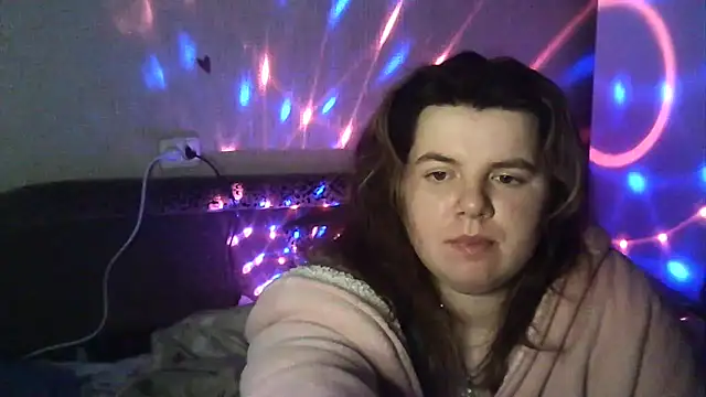 Snapshot of so_shy chatting on December 22, 2025, 7:47 pm so shy online show from December 22, 2025, 7:47 pm