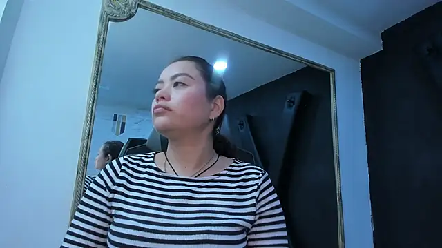 Snapshot of DarlingBDSM_ chatting on March 8, 2026, 4:43 pm DarlingBDSM online show from March 8, 2026, 4:43 pm