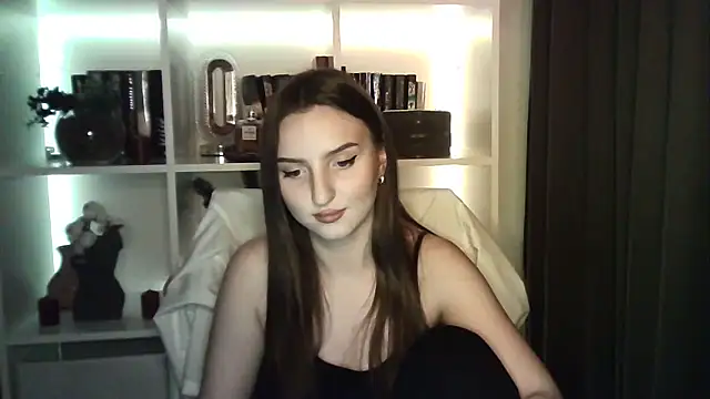 Snapshot of X_Alisa chatting on March 19, 2026, 7:58 pm X Alisa online show from March 19, 2026, 7:58 pm
